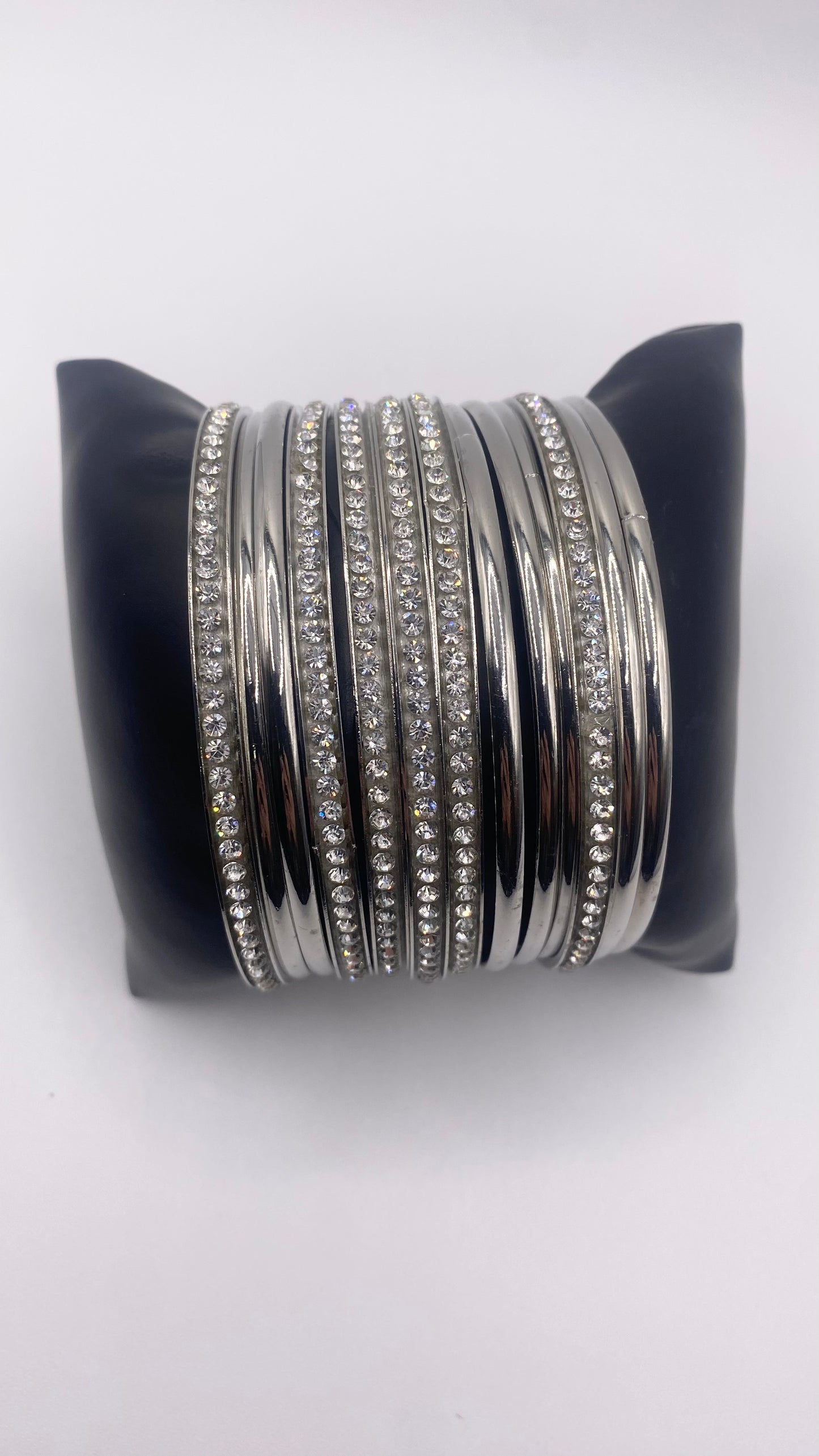 13 piece sparkly bangle set